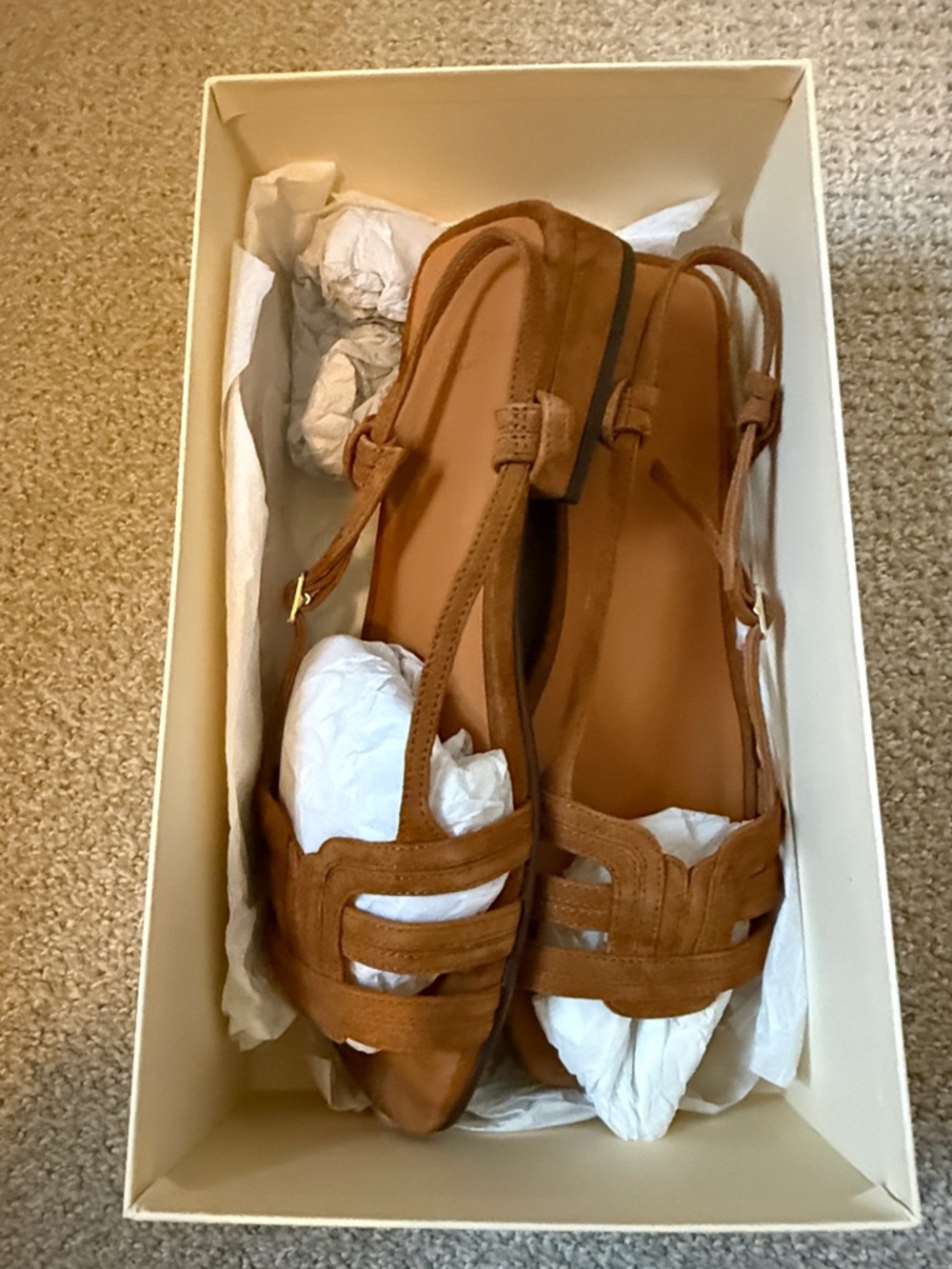 Never Worn Sezane Josepha Low Caramel Sandals. Size 8 - Picture 5 of 5